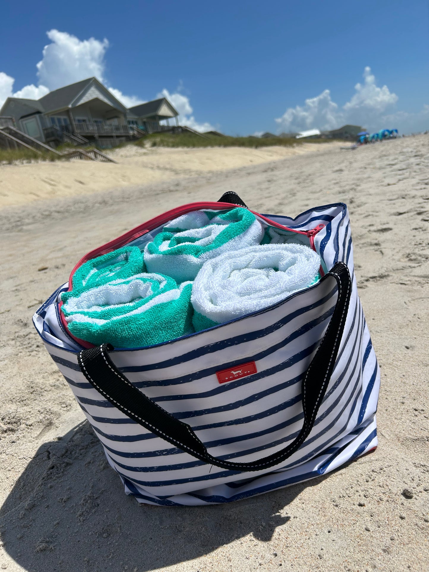 Family-Sized Beach Towel Rentals | Weekly