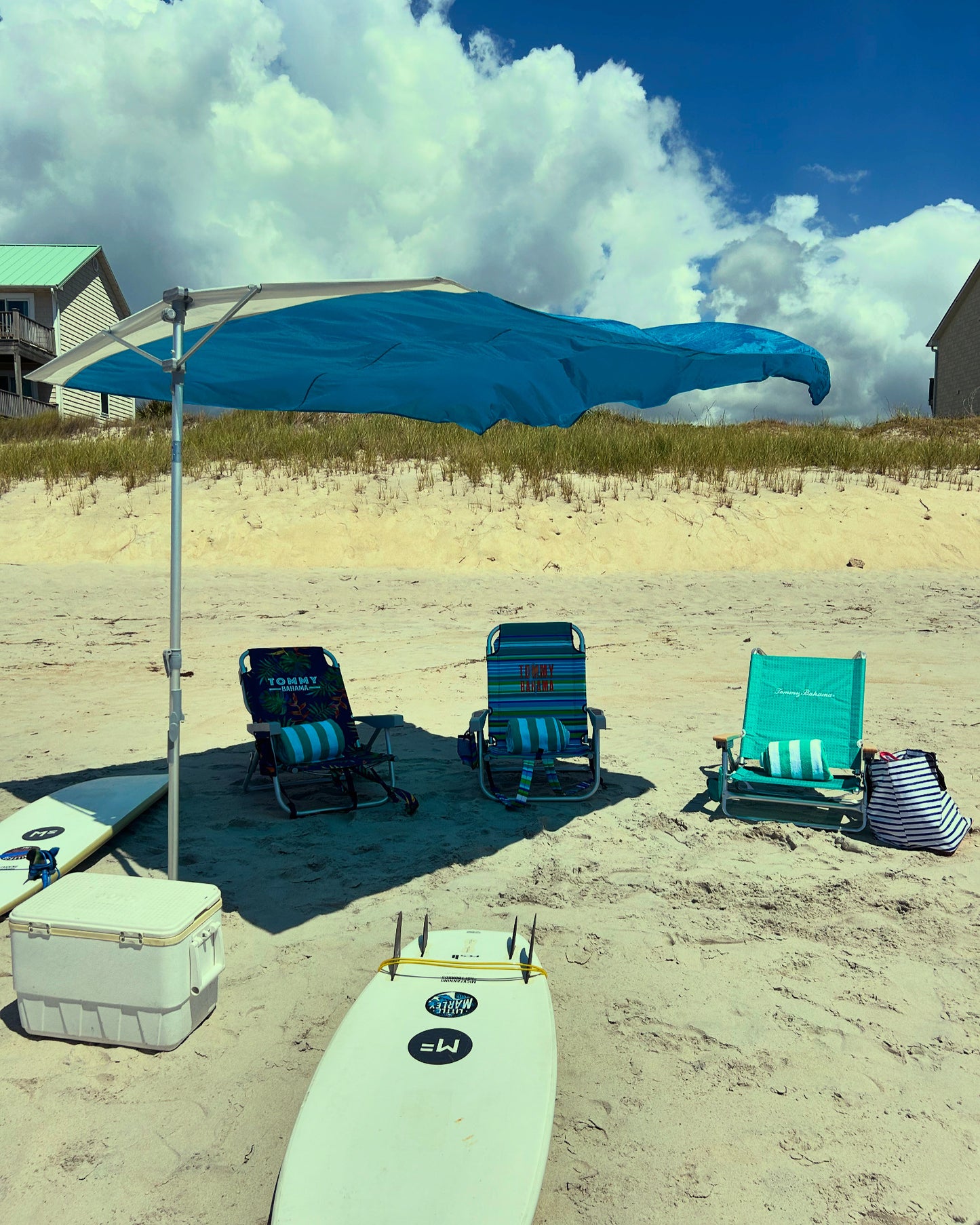 4-Person Beach Essentials Package Rentals | Weekly